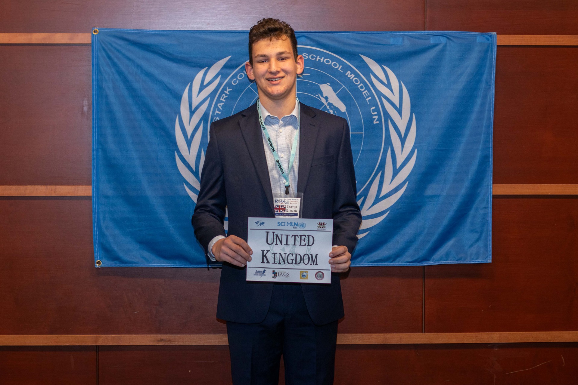 Best Resolution - UK - Vinny Manus